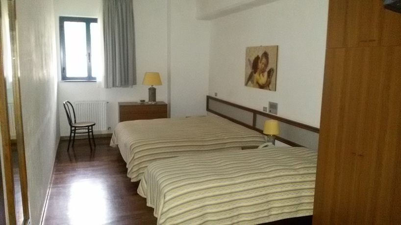 Imagen de la habitación del Hotel Cristallo. Foto 7