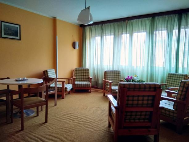 Imagen de los interiores del Hotel Cristallo. Foto 20