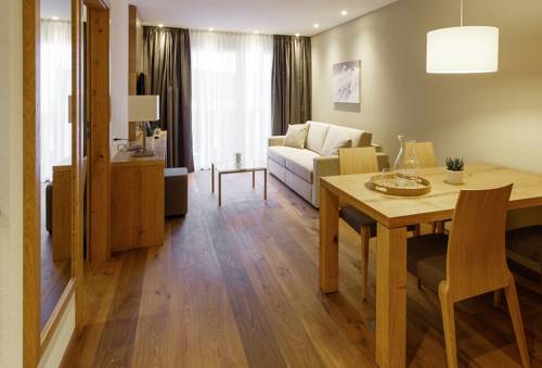 Imagen de la habitación del Hotel Crown, Andermatt. Foto 3