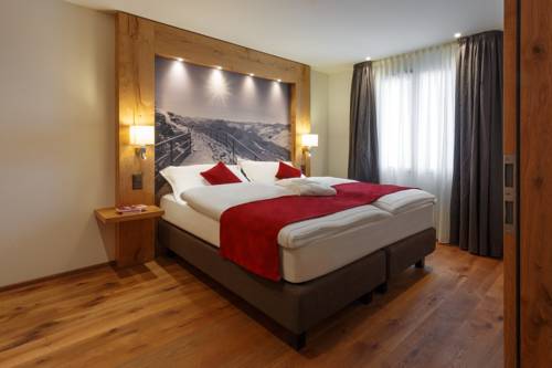 Imagen de la habitación del Hotel Crown, Andermatt. Foto 7