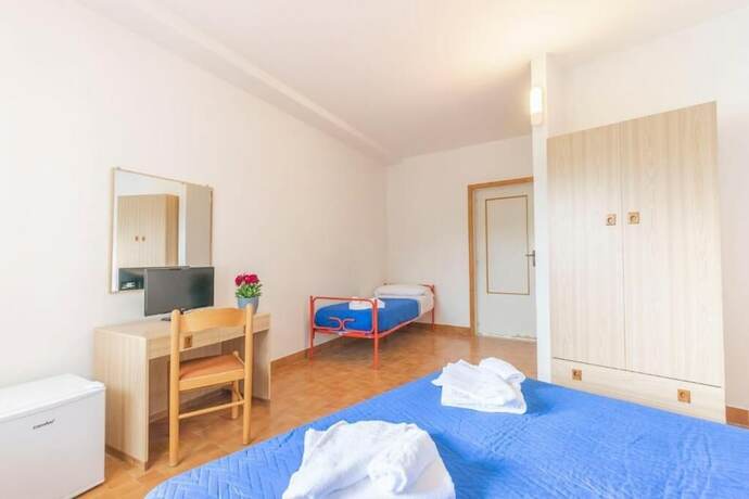 Imagen de la habitación del Hotel Cylentos. Foto 11