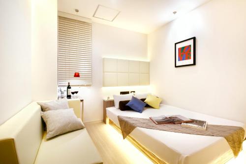 Imagen de la habitación del Hotel DUO. Foto 9
