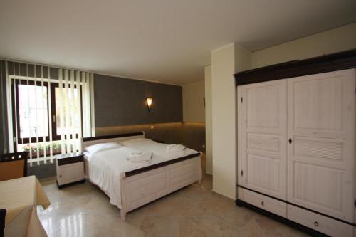 Imagen de la habitación del Hotel Da Gianni GmbH. Foto 7