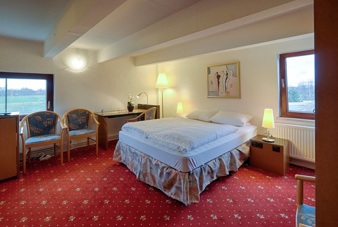 Imagen de la habitación del Hotel Dallgow. Foto 4