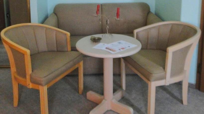 Imagen de la habitación del Hotel Dallgow. Foto 7