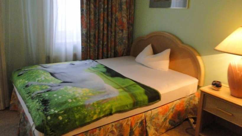 Imagen de la habitación del Hotel Dallgow. Foto 18