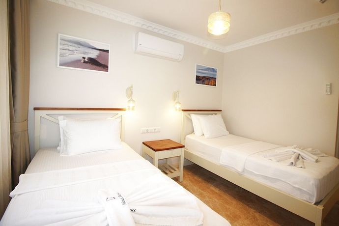 Imagen de la habitación del Hotel Dalyance. Foto 7