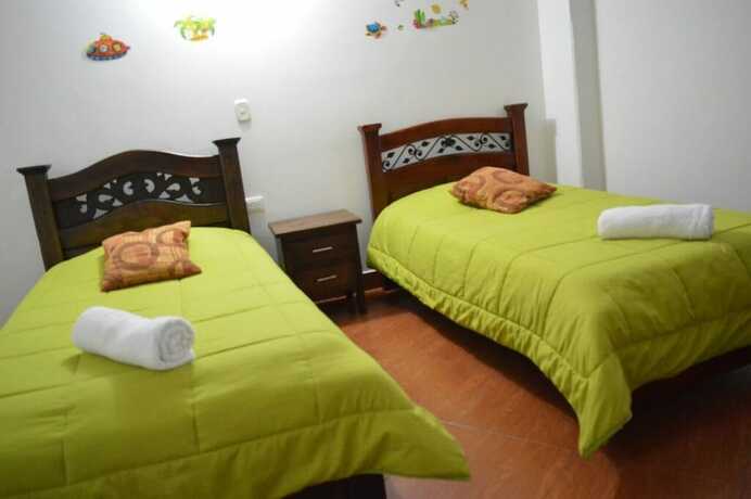 Imagen de la habitación del Hotel Dancar. Foto 15