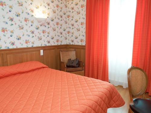 Imagen de la habitación del Hotel D'angleterre. Foto 7