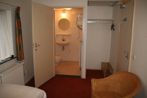 Imagen de la habitación del Hotel De Barones. Foto 3