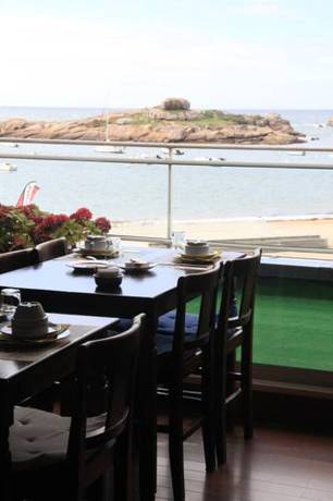 Imagen de la habitación del Hotel De La Mer. Foto 5