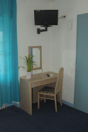 Imagen de la habitación del Hotel De La Poste, Douvaine. Foto 5