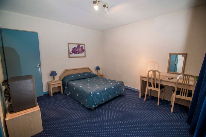 Imagen de la habitación del Hotel De La Poste, Douvaine. Foto 13