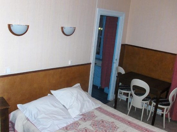 Imagen de la habitación del Hotel De La Poste Et Europe. Foto 10