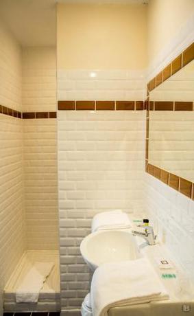 Imagen general del Hotel De La Poste, Mortain-Bocage. Foto 5