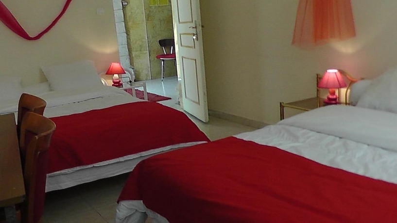 Imagen de la habitación del Hotel De La Renaissance. Foto 7