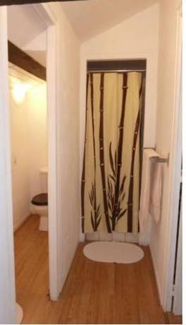 Imagen de la habitación del Hotel De L'avenue. Foto 5