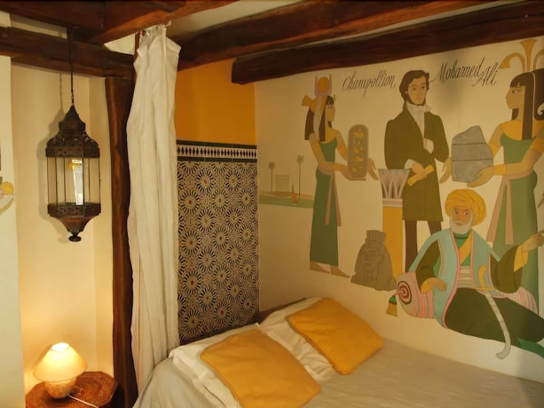 Imagen de la habitación del Hotel De Nesle. Foto 2