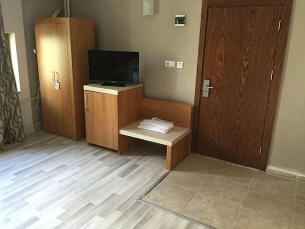 Imagen de la habitación del Hotel Dedemin 2. Foto 3