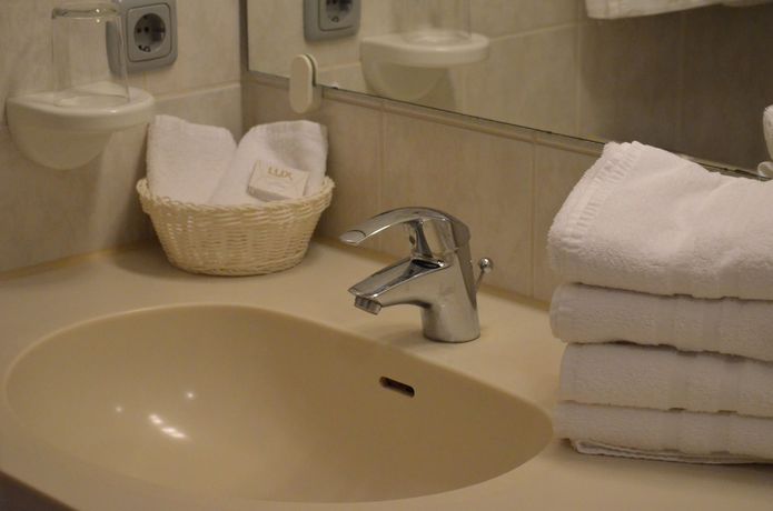 Imagen de la habitación del Hotel Dein Franz. Foto 13