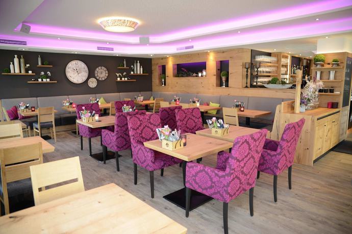 Imagen del bar/restaurante del Hotel Dein Franz. Foto 2