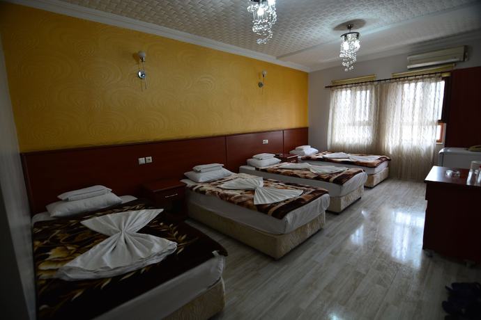 Imagen de la habitación del Hotel Demirdag. Foto 15