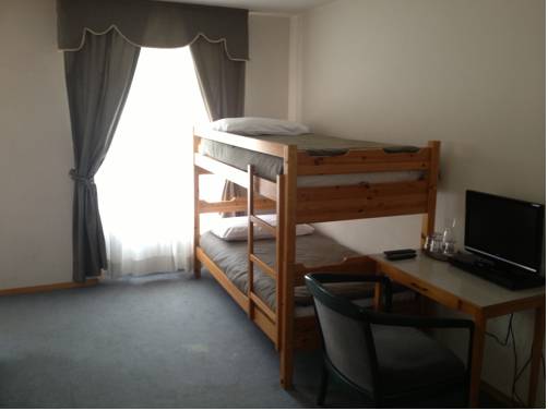 Imagen de la habitación del Hotel Des Alpes. Foto 4