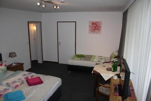 Imagen de la habitación del Hotel Deutsches Haus. Foto 7