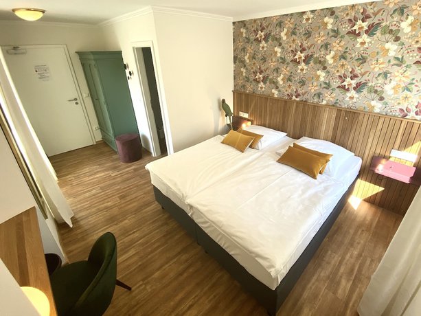 Imagen de la habitación del Hotel Deutsches Haus, Kitzingen. Foto 2