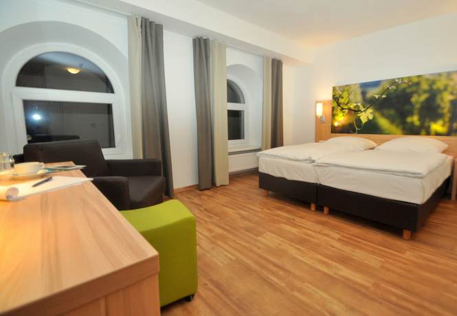 Imagen de la habitación del Hotel Deutsches Haus, Kitzingen. Foto 5