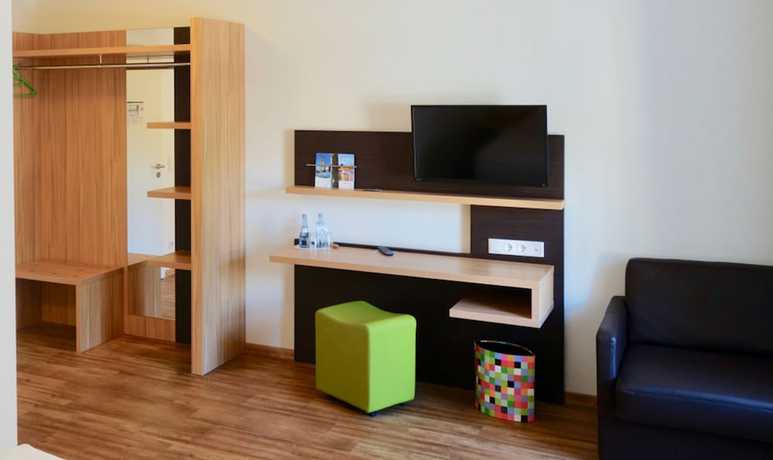 Imagen de la habitación del Hotel Deutsches Haus, Kitzingen. Foto 12