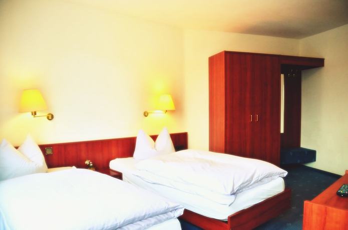 Imagen de la habitación del Hotel Deutsches Haus, M&uuml;hlhausen/Th&uuml;ringen. Foto 14