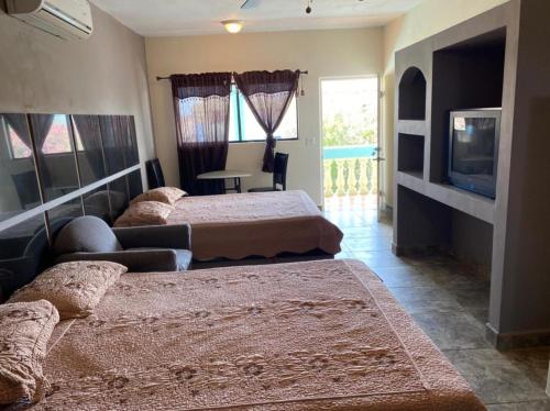 Imagen general del Hotel Diamante. Foto 5