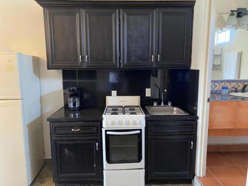 Imagen general del Hotel Diamante. Foto 10