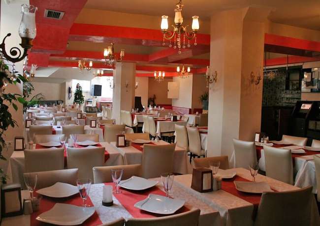 Imagen del bar/restaurante del Hotel Diana, Fatih. Foto 4