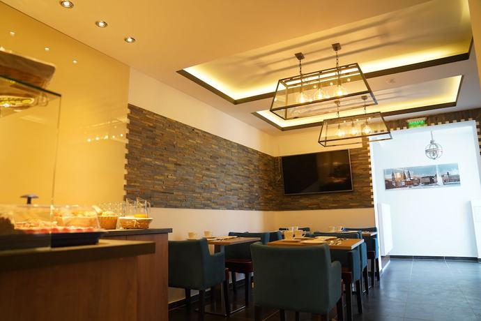 Imagen del bar/restaurante del Hotel Dias. Foto 4
