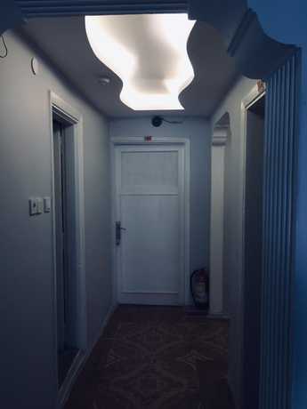 Imagen de los interiores del Hotel Dinlen. Foto 8