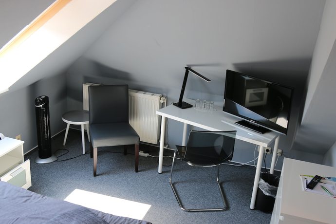 Imagen de la habitación del Hotel Dithmarscher Haus. Foto 18