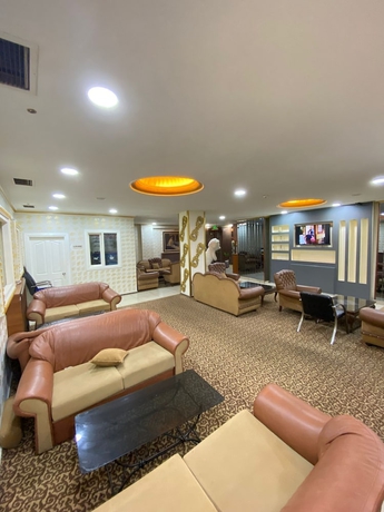 Imagen del bar/restaurante del Hotel Diva. Foto 4