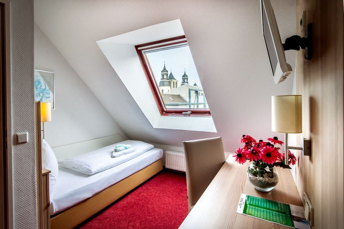 Imagen de la habitación del Hotel DomBlick, Colonia. Foto 7