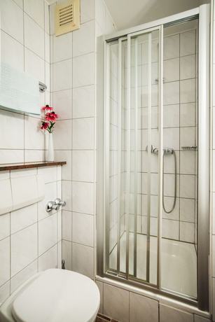 Imagen de la habitación del Hotel DomBlick, Colonia. Foto 9