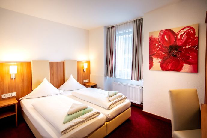 Imagen de la habitación del Hotel DomBlick, Colonia. Foto 15