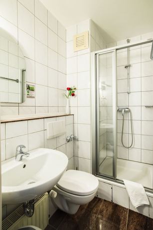 Imagen de la habitación del Hotel DomBlick, Colonia. Foto 18