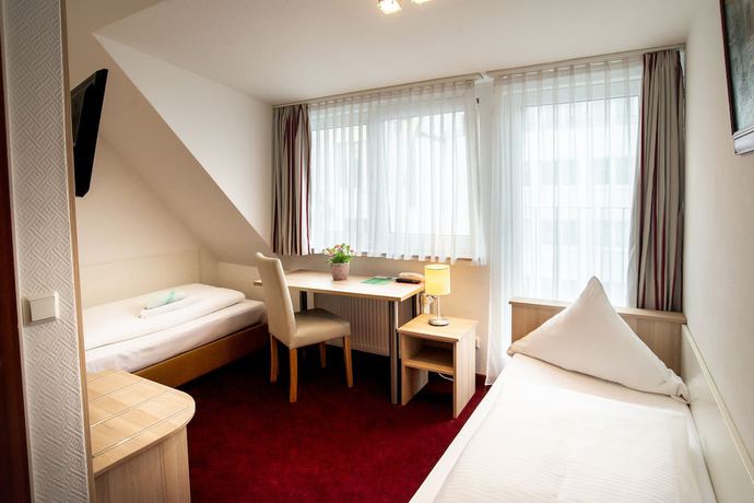 Imagen de la habitación del Hotel DomBlick, Colonia. Foto 19