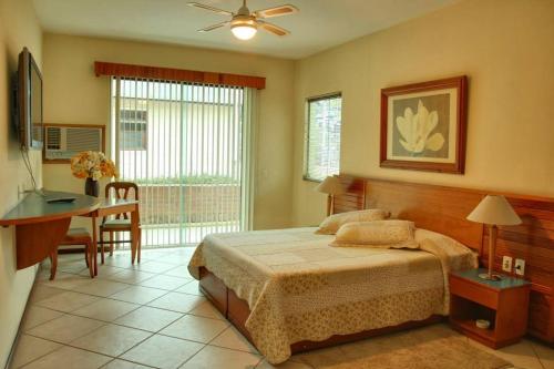 Imagen de la habitación del Hotel Dominguez Plaza. Foto 9