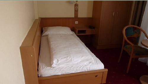 Imagen de la habitación del Hotel Domino. Foto 7