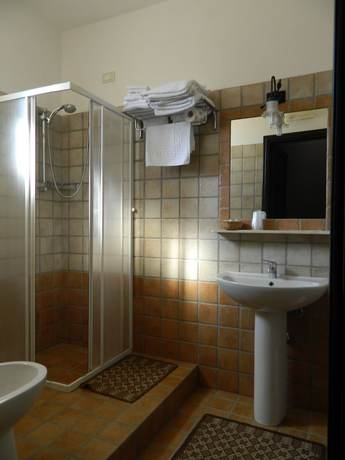 Imagen de la habitación del Hotel Don Giovanni. Foto 9