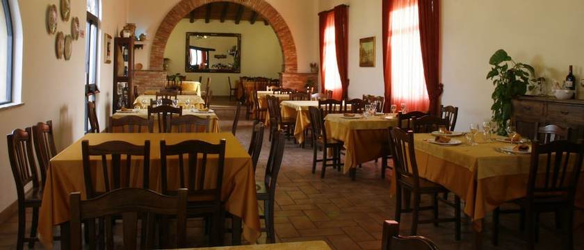 Imagen del bar/restaurante del Hotel Don Giovanni. Foto 5