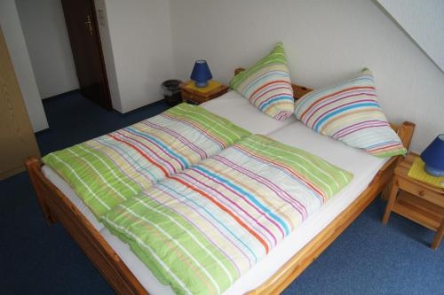 Imagen de la habitación del Hotel Dorfkrug B&uuml;sum. Foto 6