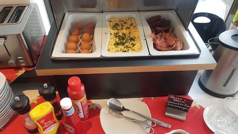 Imagen del bar/restaurante del Hotel Dornberg. Foto 3